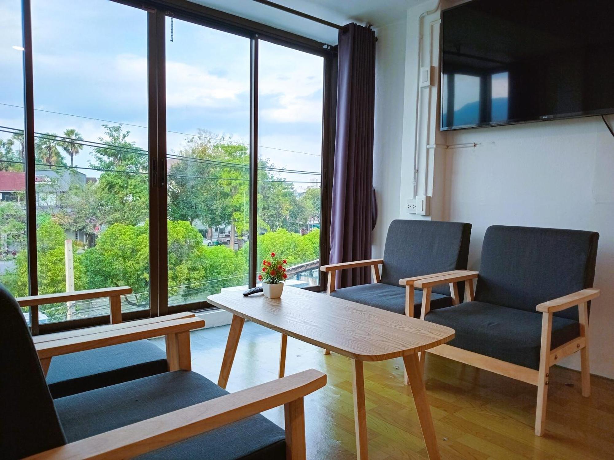 Chapter 1 Hostel 清邁 外观 照片
